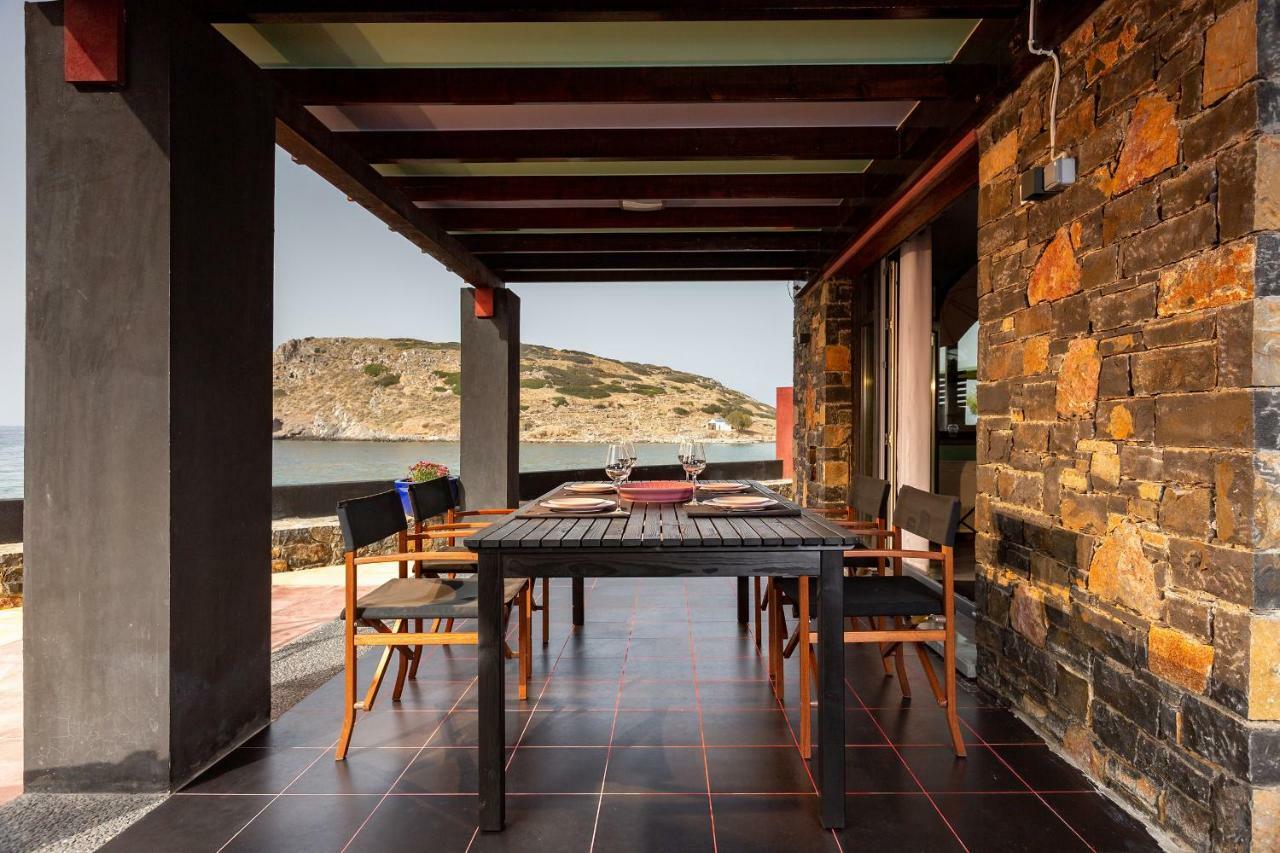 Villa Menelaos モコロス エクステリア 写真