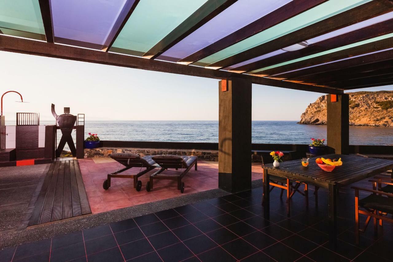 Villa Menelaos モコロス エクステリア 写真